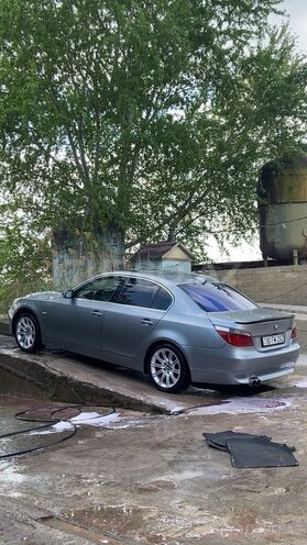 BMW 525-4
