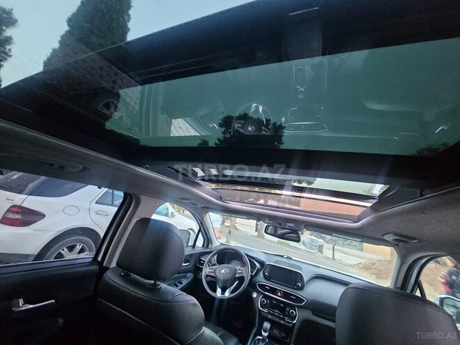 Hyundai Santa Fe-15