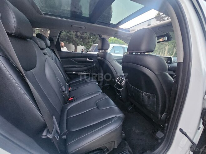 Hyundai Santa Fe-19