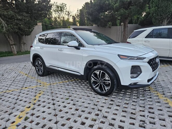 Hyundai Santa Fe-5