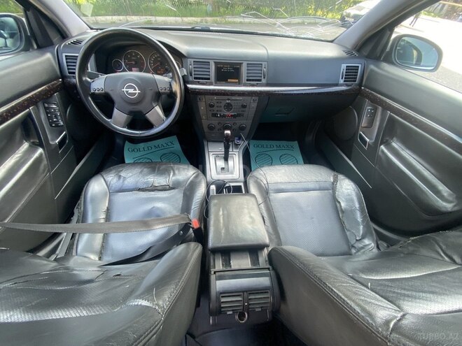 Opel Vectra-14