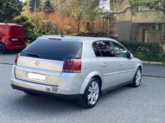Opel Vectra-6