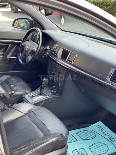 Opel Vectra-10