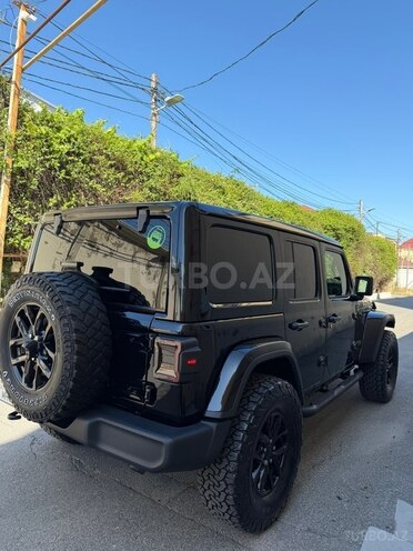 Jeep Wrangler-5