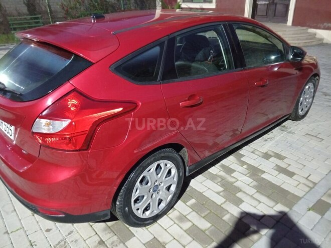 Ford Focus-5