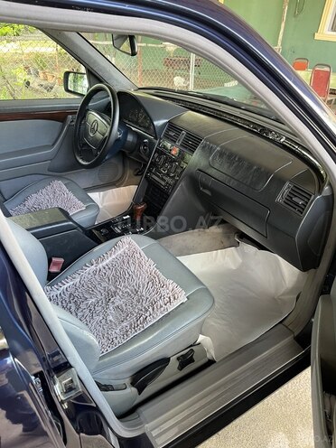 Mercedes C 180-5