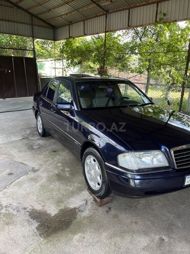 Mercedes C 180-7