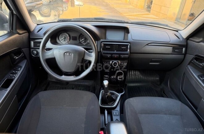 LADA (VAZ) Priora-9