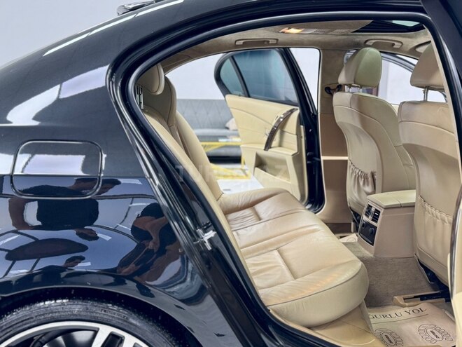 BMW 530-30