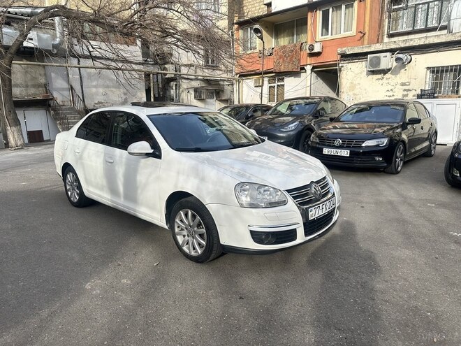 Volkswagen Jetta-3