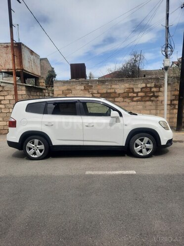 Chevrolet Orlando-2