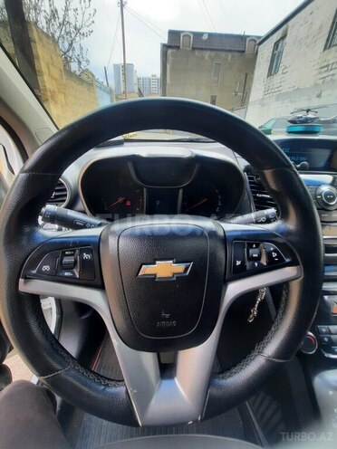 Chevrolet Orlando-9