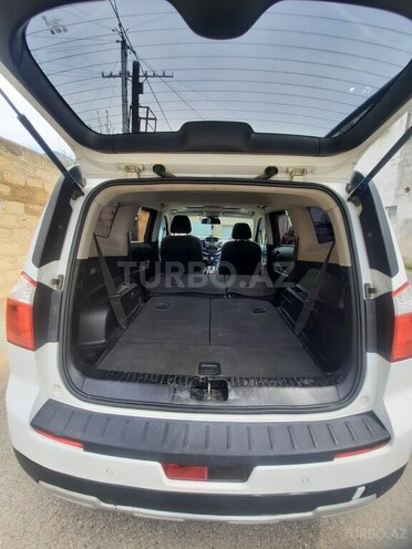 Chevrolet Orlando-13