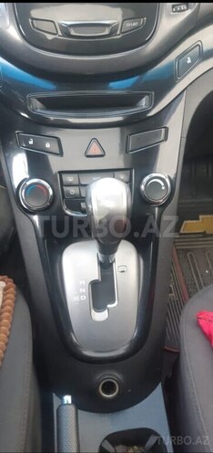 Chevrolet Orlando-17