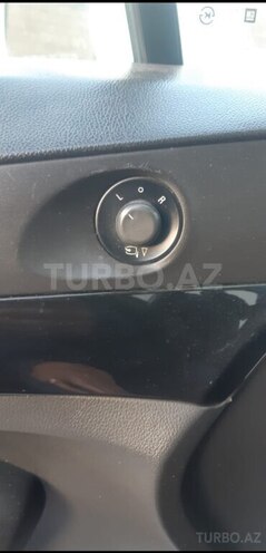 Chevrolet Orlando-20