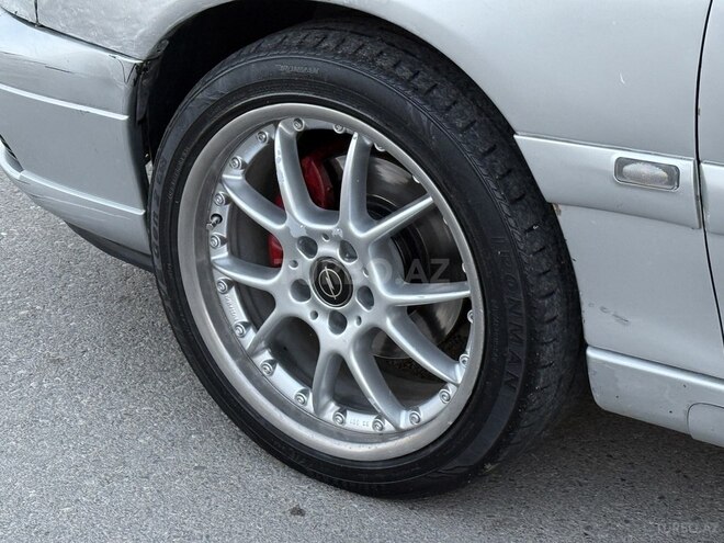 Opel Omega-5