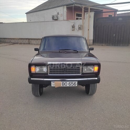 LADA (VAZ) 2107-1