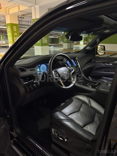 Cadillac Escalade-11