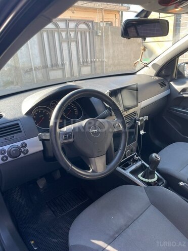 Opel Astra-8