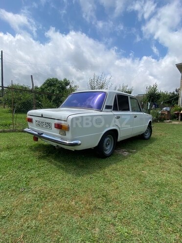 LADA (VAZ) 21011-4