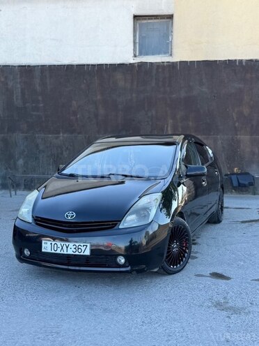 Toyota Prius-1