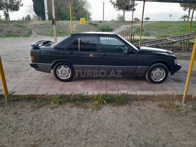 Mercedes 190-3