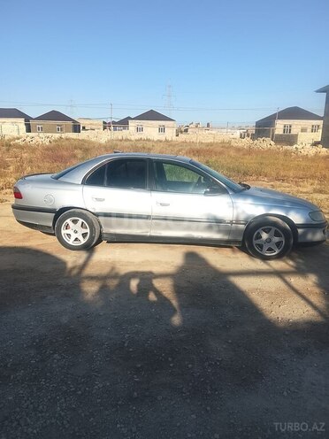 Opel Omega-5