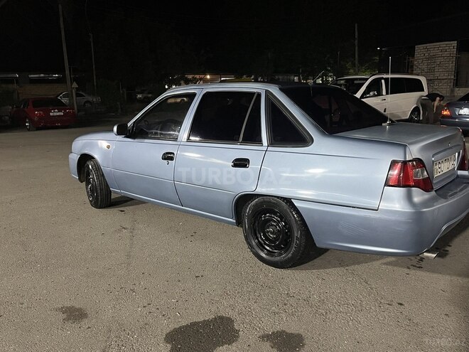 Daewoo Nexia-10
