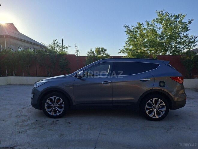 Hyundai Santa Fe-4