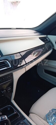 BMW 750-8