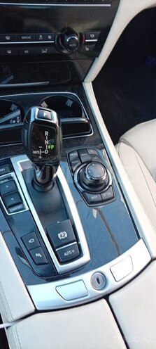 BMW 750-10