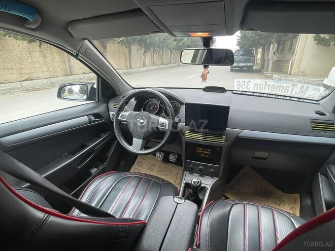 Opel Astra-2
