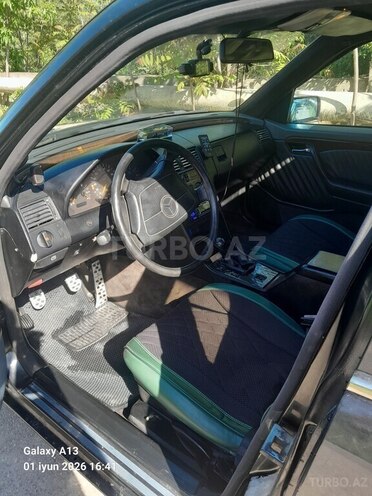 Mercedes C 200-6
