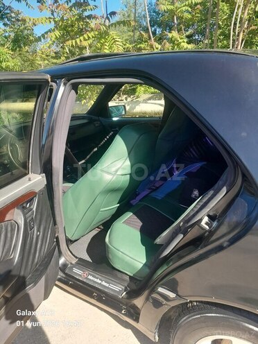 Mercedes C 200-7