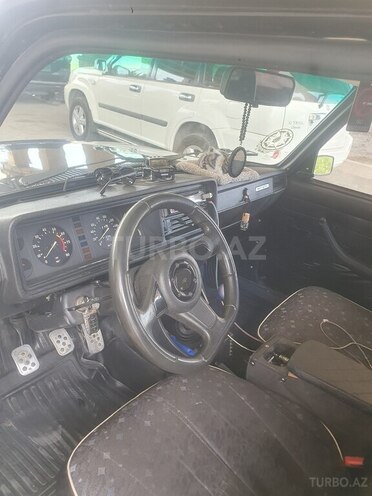 LADA (VAZ) 2107-4