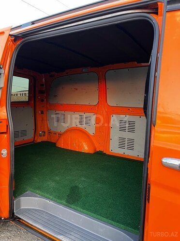 Mercedes Vito-13