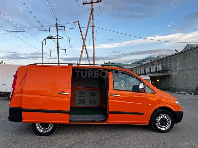 Mercedes Vito-12