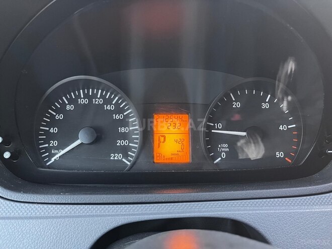 Mercedes Vito-18