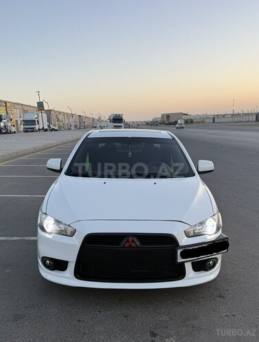 Mitsubishi Lancer-1