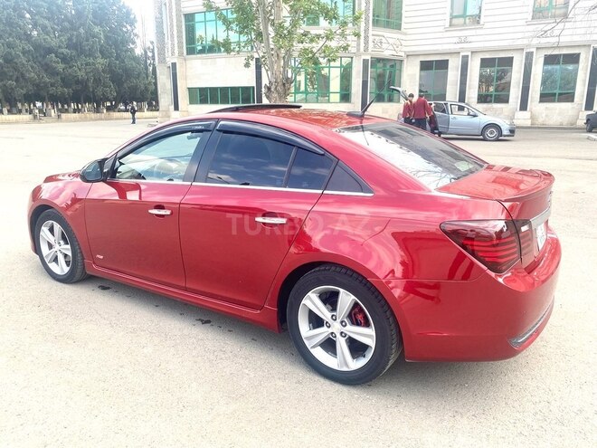 Chevrolet Cruze-5