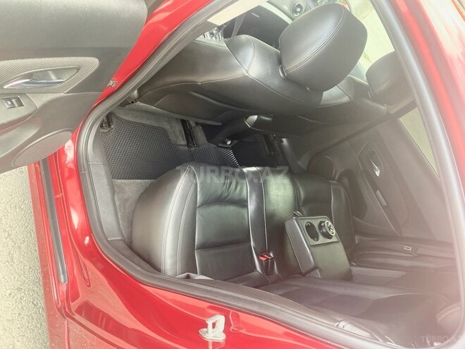 Chevrolet Cruze-11