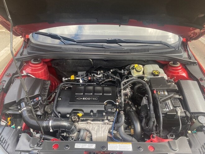 Chevrolet Cruze-17