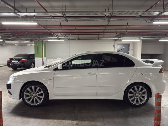 Mitsubishi Lancer-7