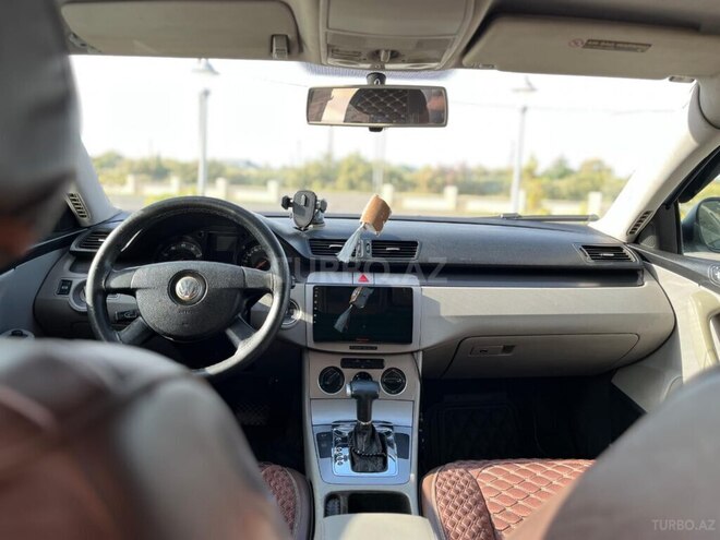 Volkswagen Passat-5