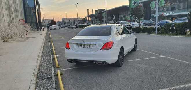 Mercedes C 300-4