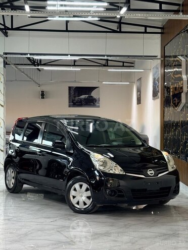 Nissan Note-4