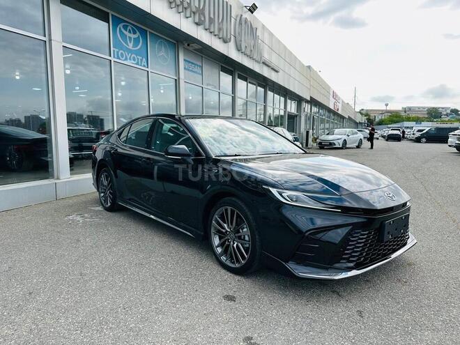 Toyota Camry-3