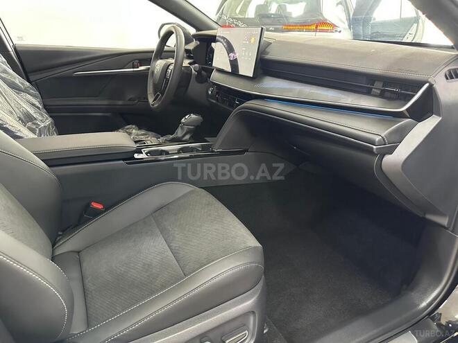 Toyota Camry-14