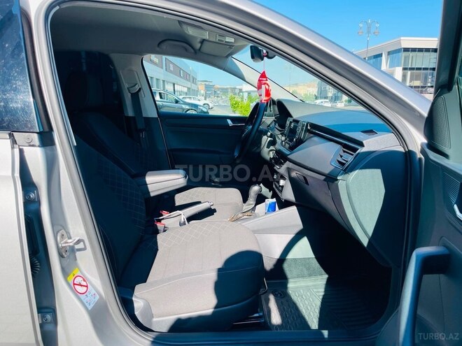 Skoda Rapid-10