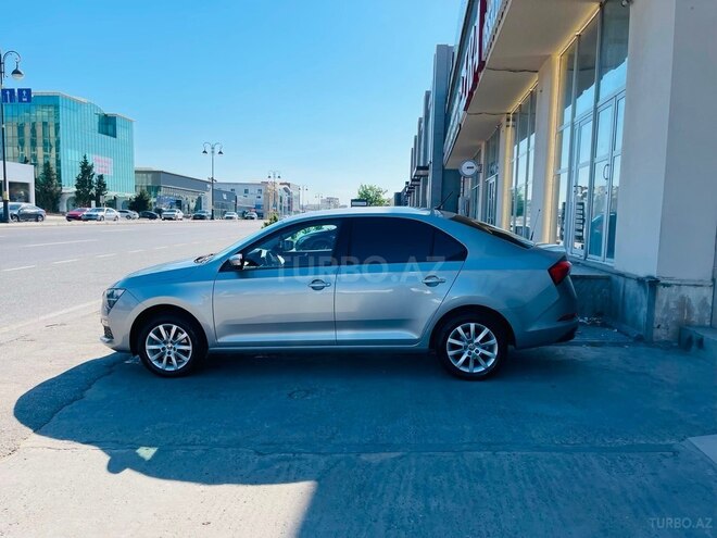 Skoda Rapid-8